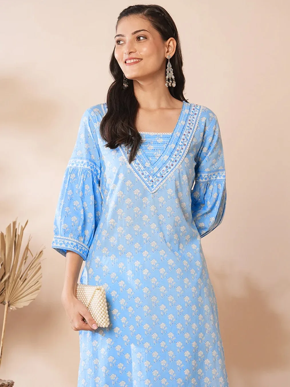 Blue Traditional Ethnic Costume - Image 2