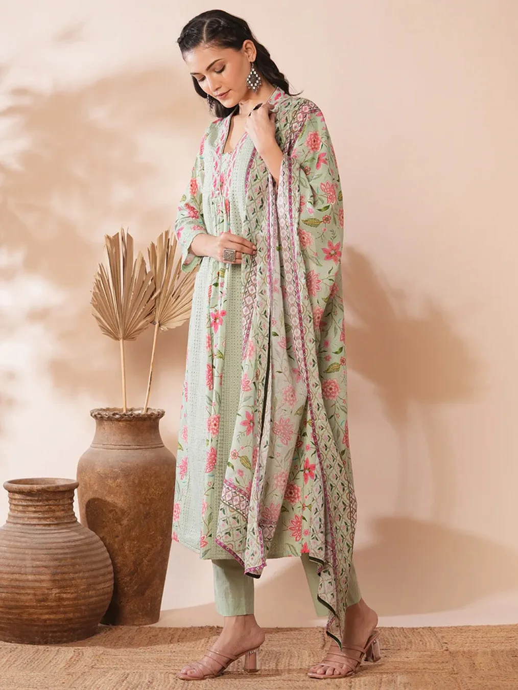 Green Floral Print Ethnic Costume - Image 2